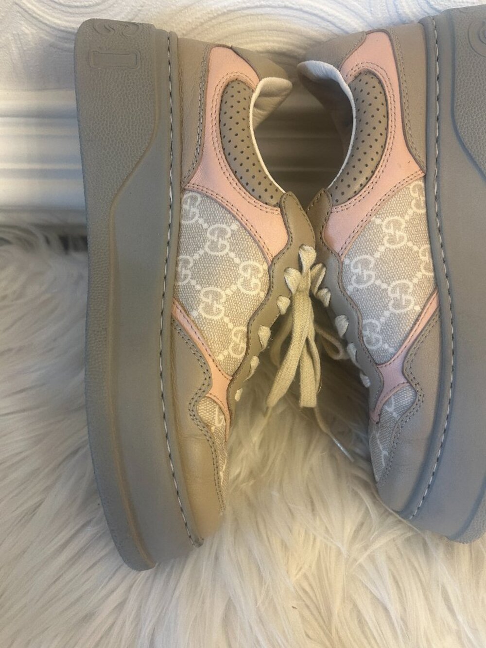 Gucci GG Supreme chunky platform sneakers, Oatmeal and Light Pink 37.5 (7.5)